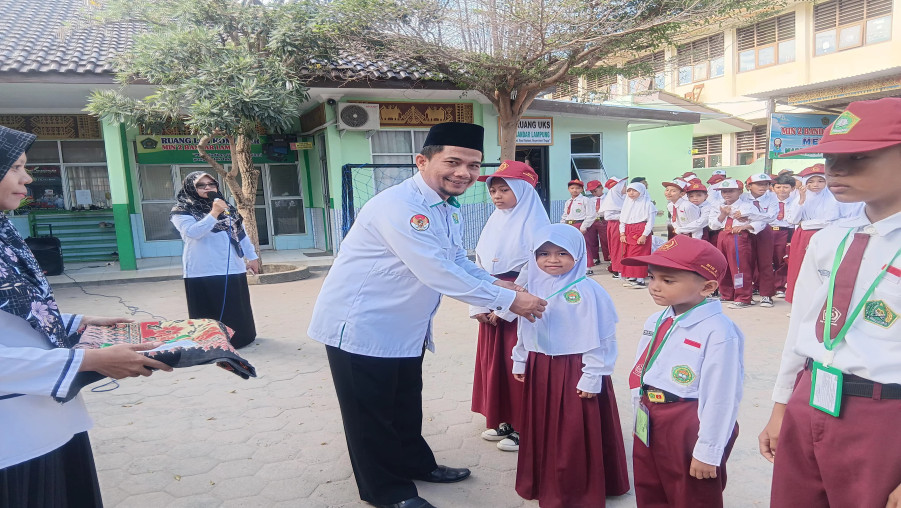 TAHAPAN AKHIR PENDIDIKAN: MIN 2 Bandar Lampung Gelar Apel Pembukaan ASAS Ganjil 2025 dengan Penekanan Integritas